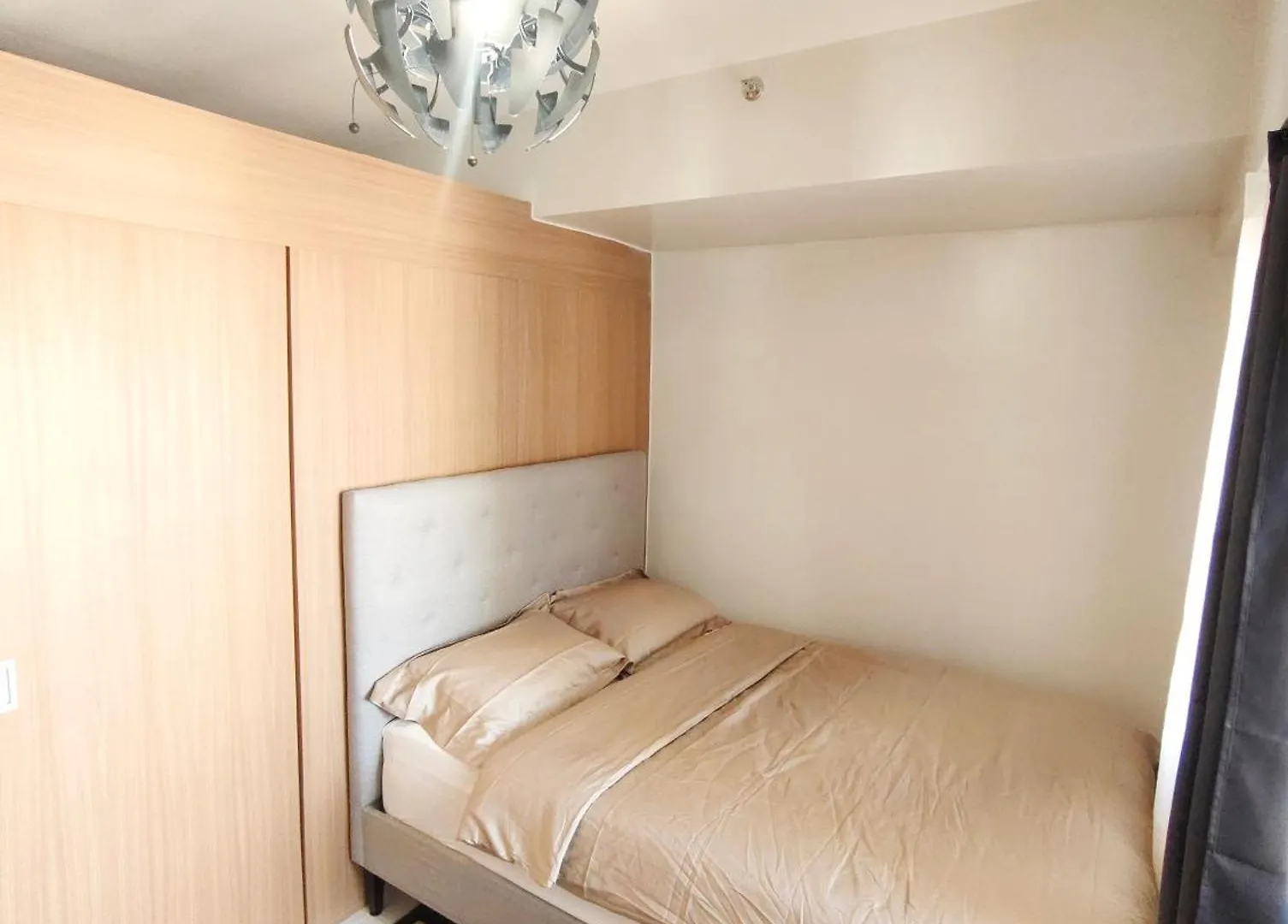 Staycation At Red Residence Manila Appartamento
